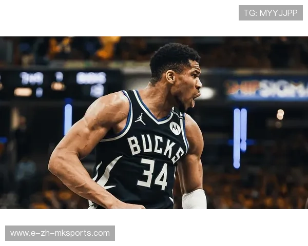 _雄鹿队持续发力，字母哥三双_，字母哥雄鹿队球衣