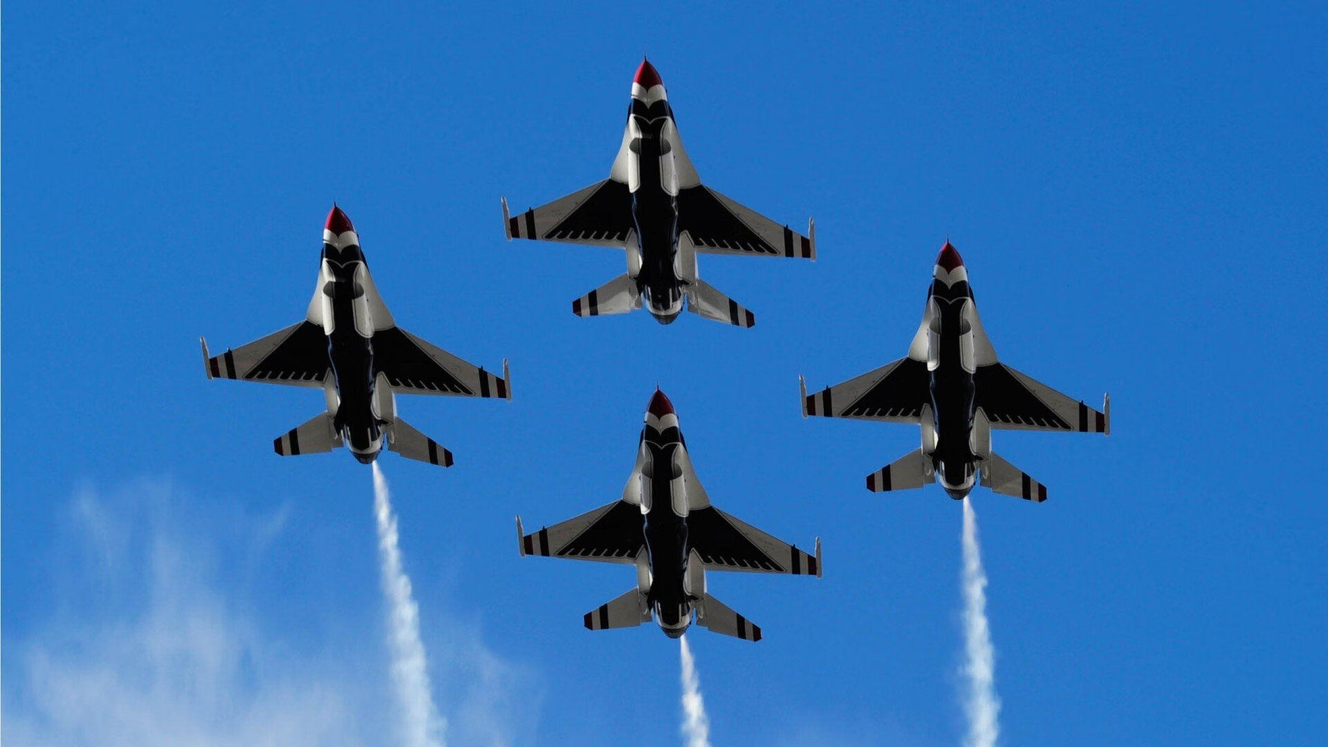 中国男篮全员积极参与技战术讨论，中国男篮规划