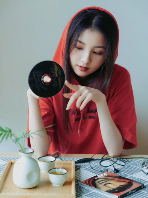 德甲场上惊喜：逆转战局的突破瞬间，德甲转会规则