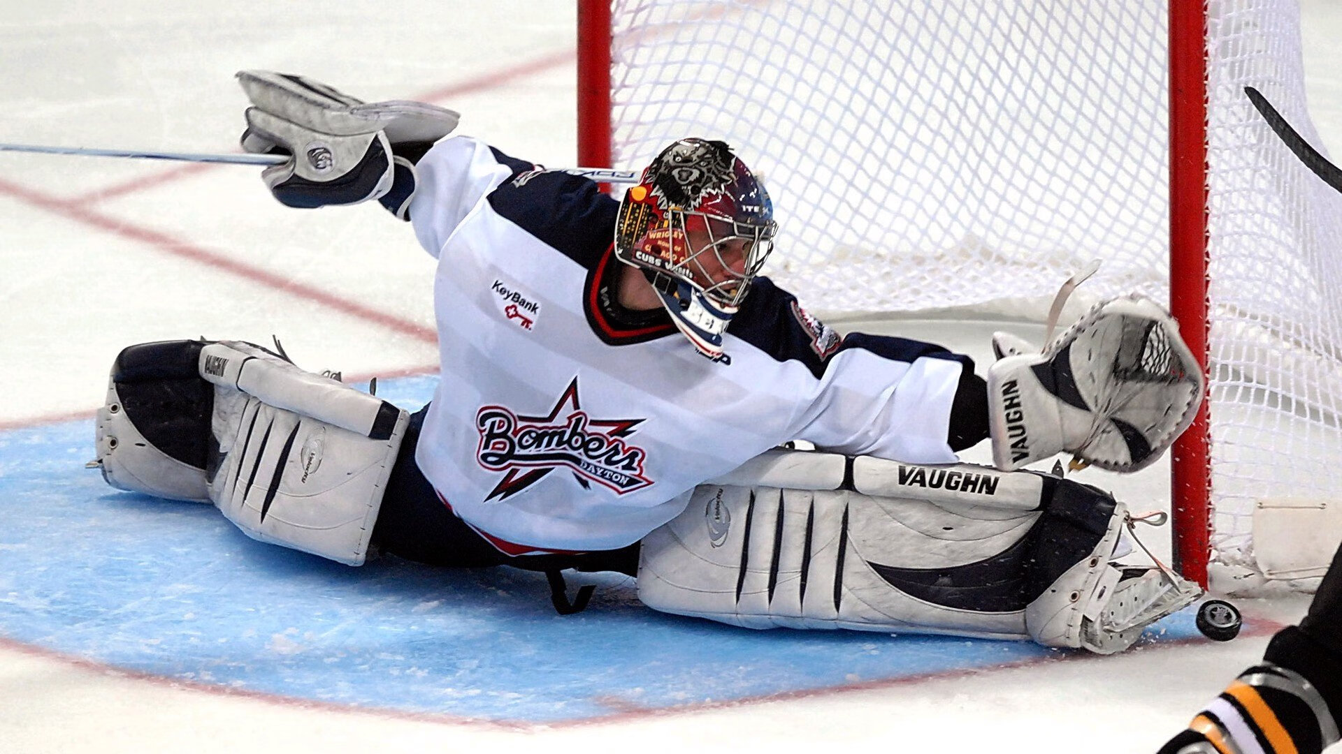 体操赛事展现高水平竞技